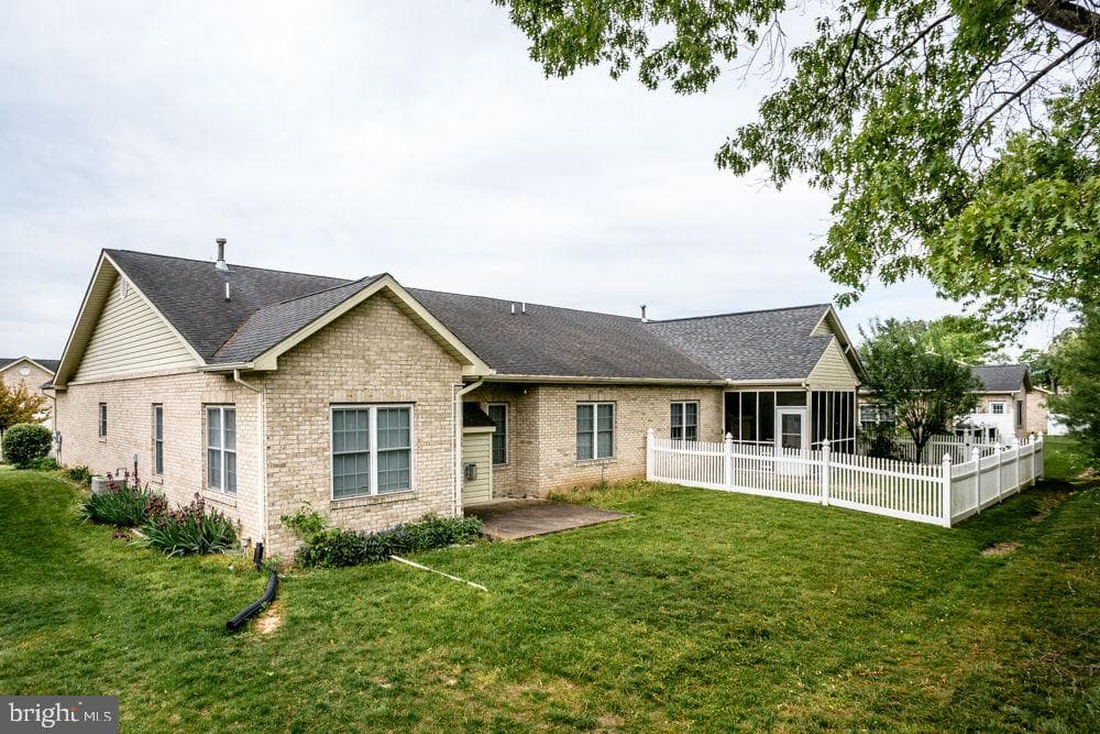 610 Allegheny Circle photo 17