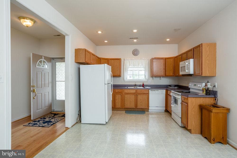 610 Allegheny Circle photo 2