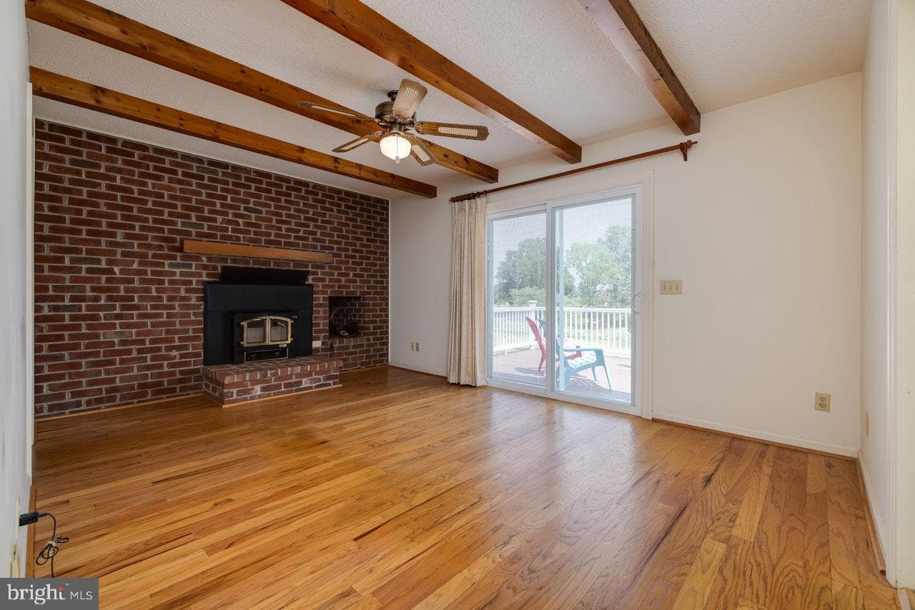 198 Shenvalee Drive photo 10