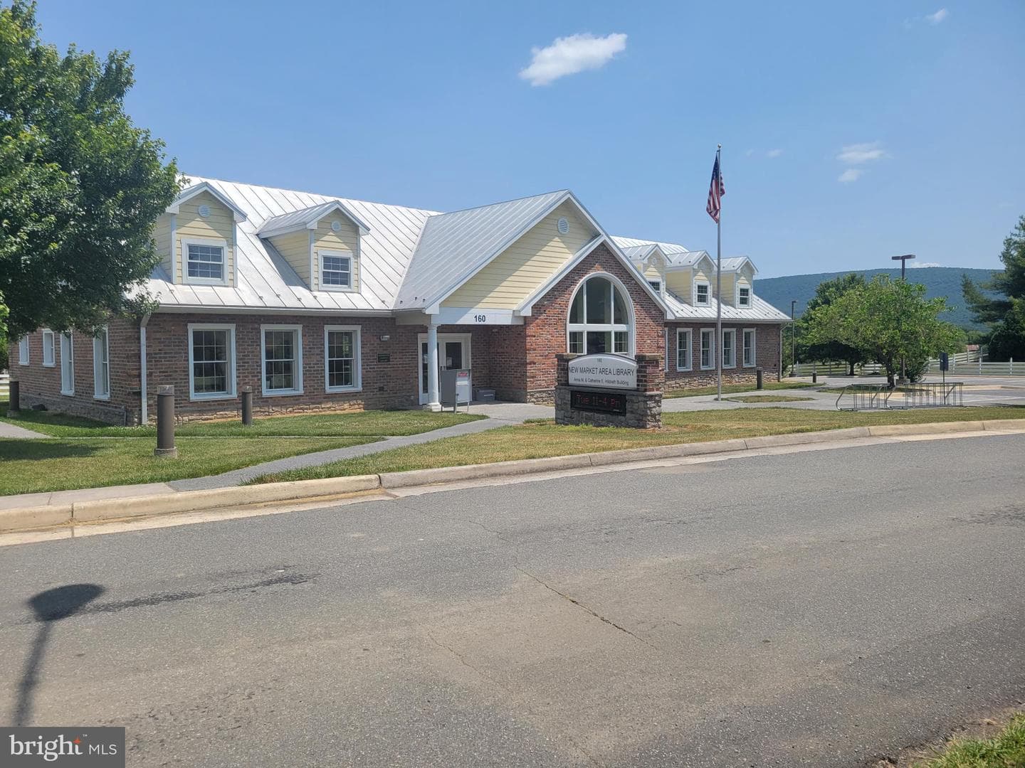 198 Shenvalee Drive photo 100