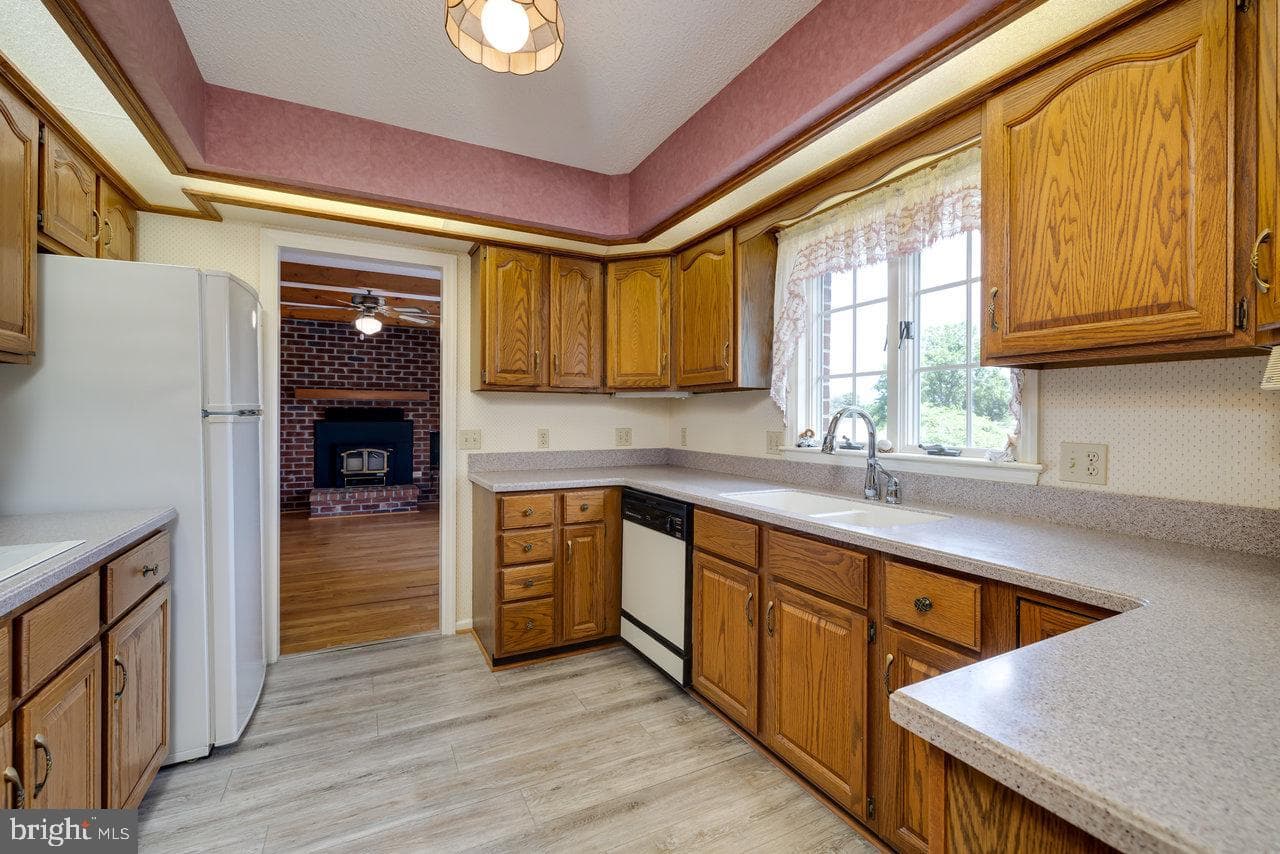 198 Shenvalee Drive photo 20
