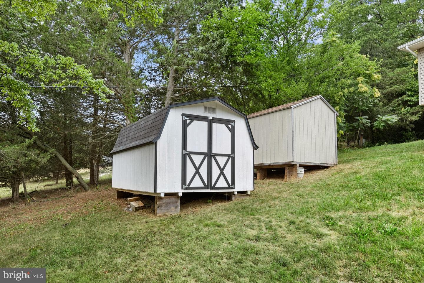 407 Sherman Road photo 37