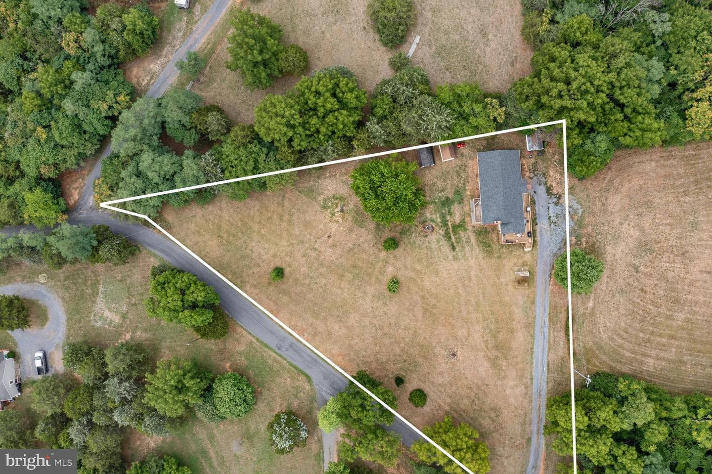 407 Sherman Road photo 39