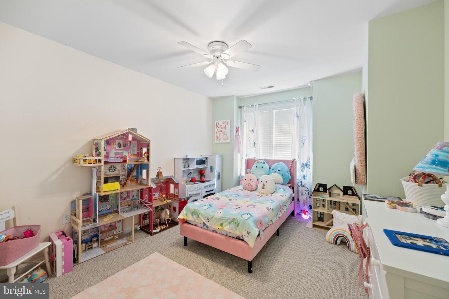 670 Crystal Lane photo 45
