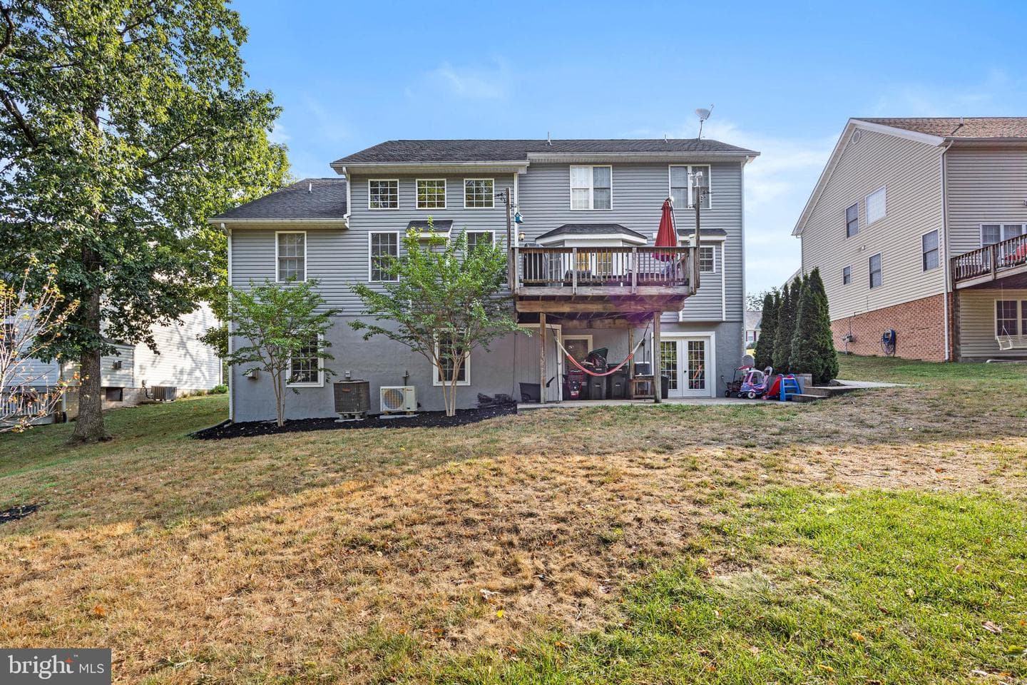 670 Crystal Lane photo 5