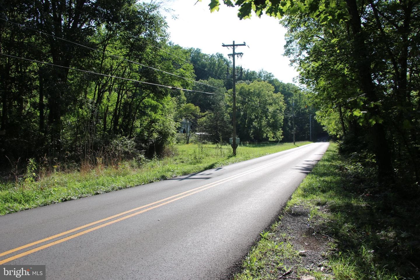 888 Wolf Gap Road photo 24