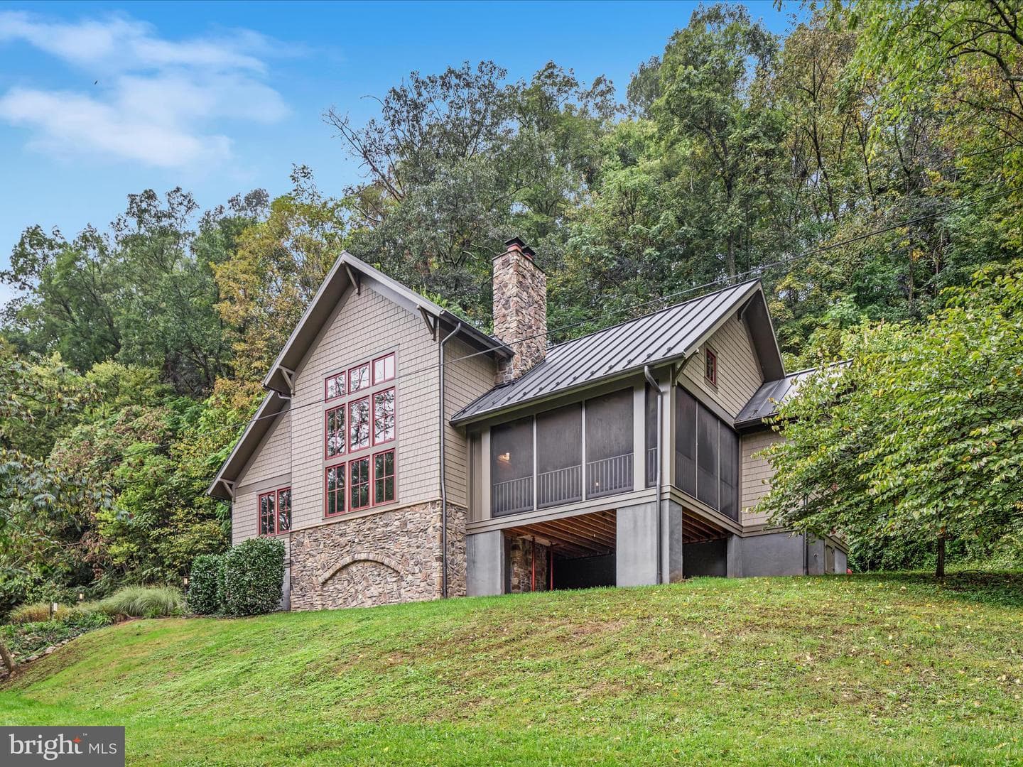 312 Ridgeley Road photo 3