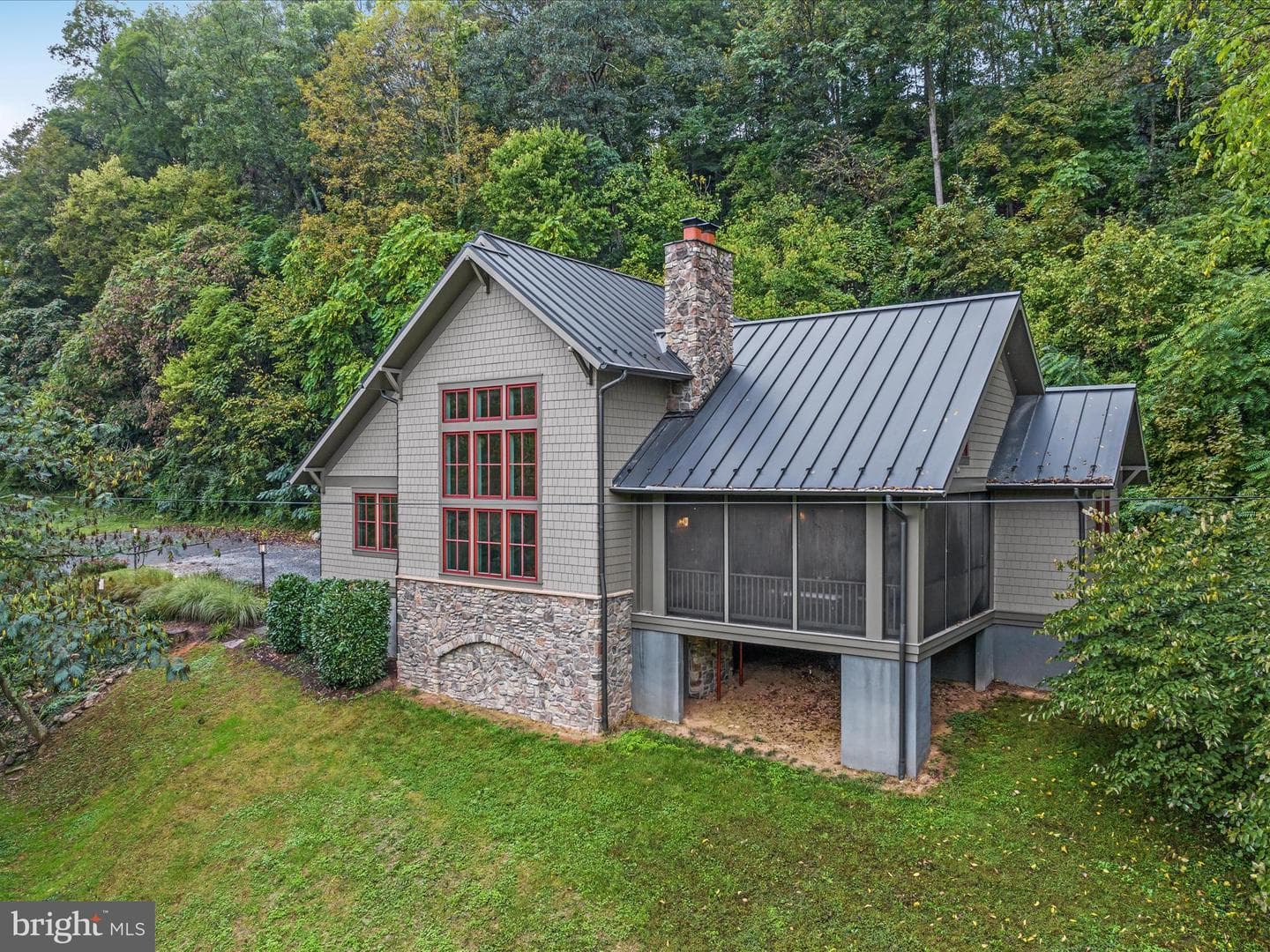 312 Ridgeley Road photo 46