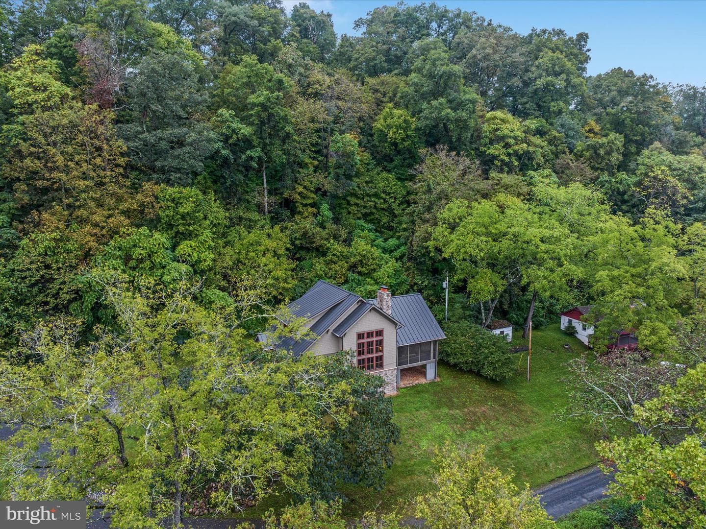 312 Ridgeley Road photo 47