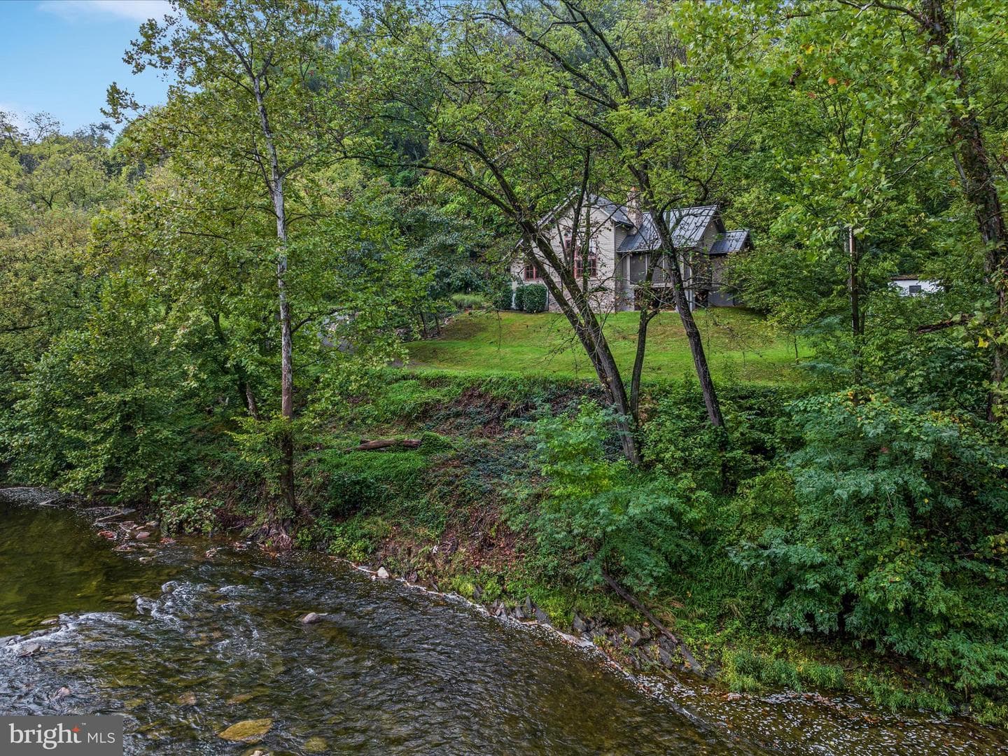 312 Ridgeley Road photo 5