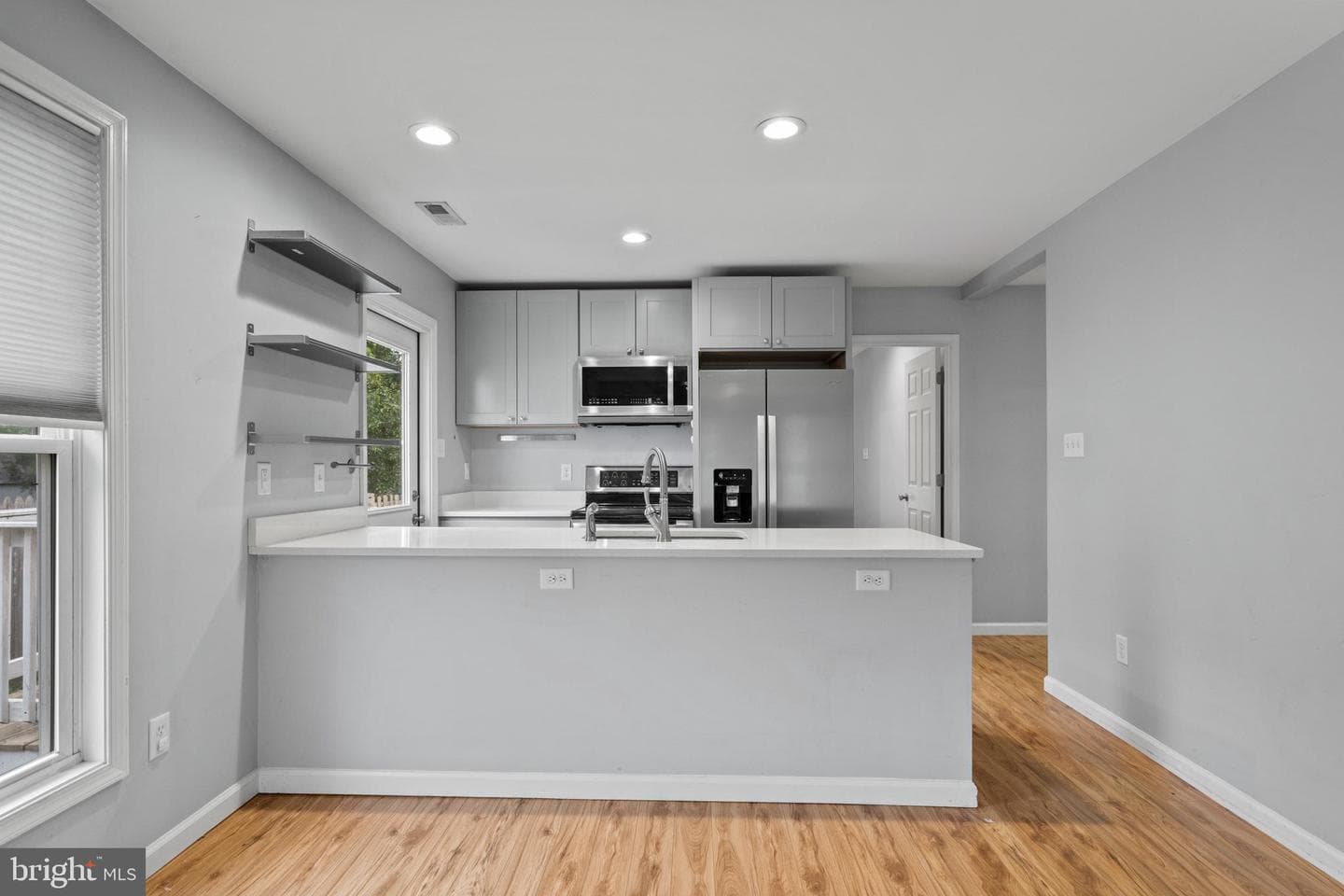 465 Ash Street photo 21
