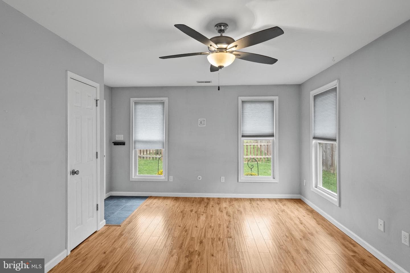 465 Ash Street photo 35