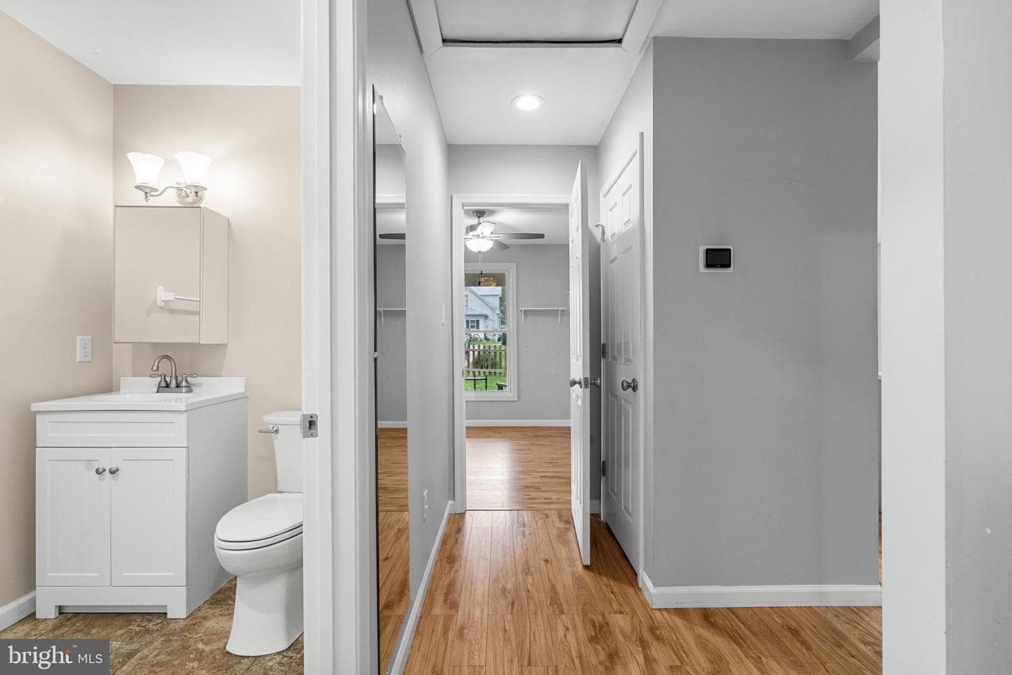 465 Ash Street photo 56