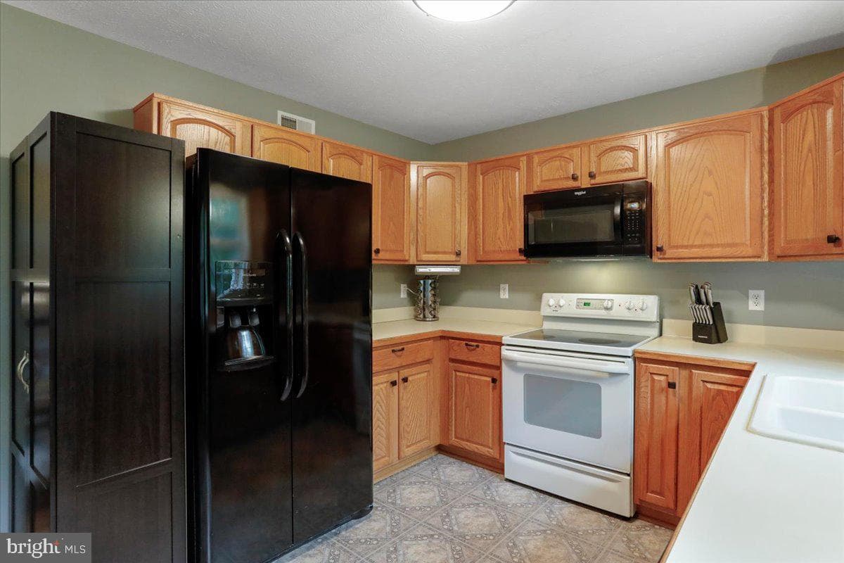 154 Baer Oak Drive photo 14