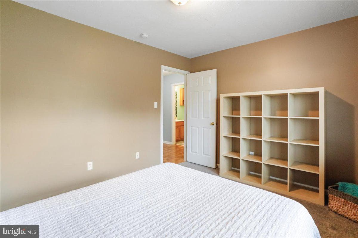 154 Baer Oak Drive photo 24