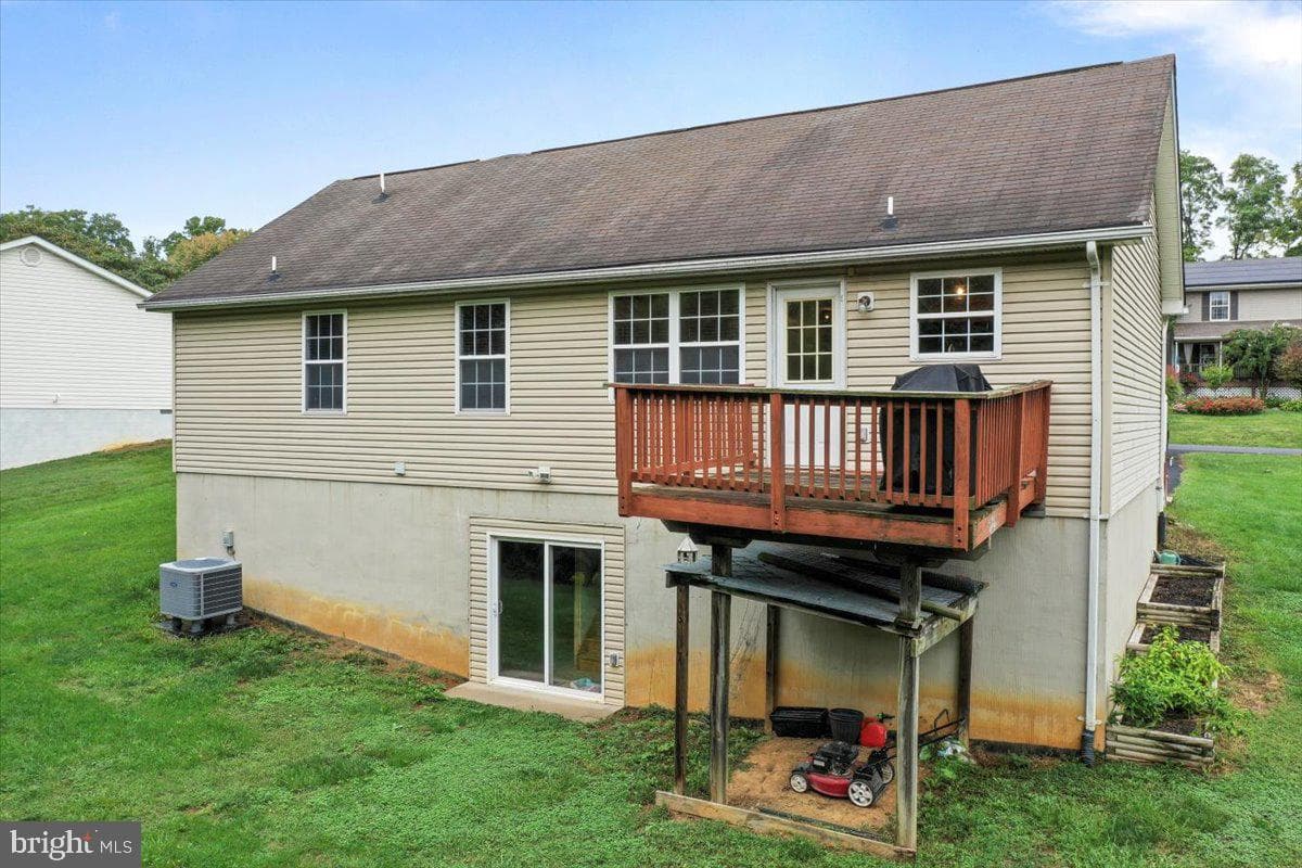 154 Baer Oak Drive photo 34