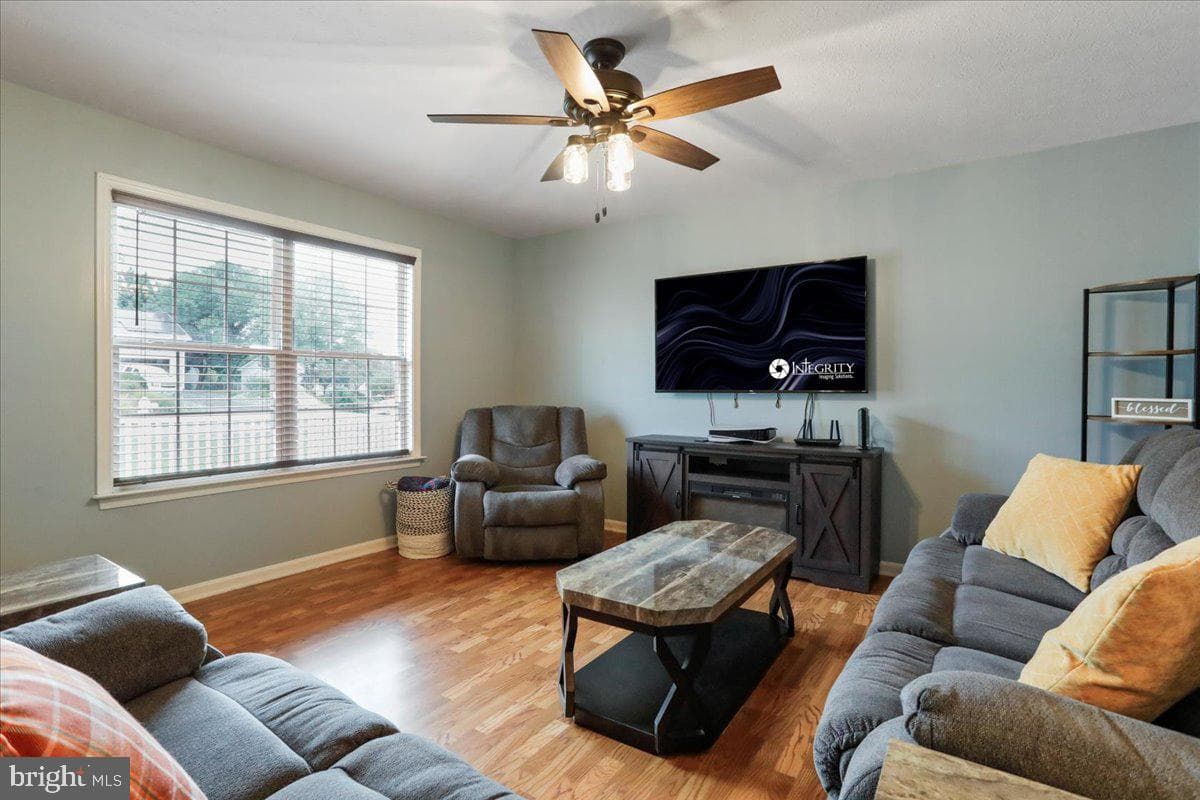 154 Baer Oak Drive photo 8