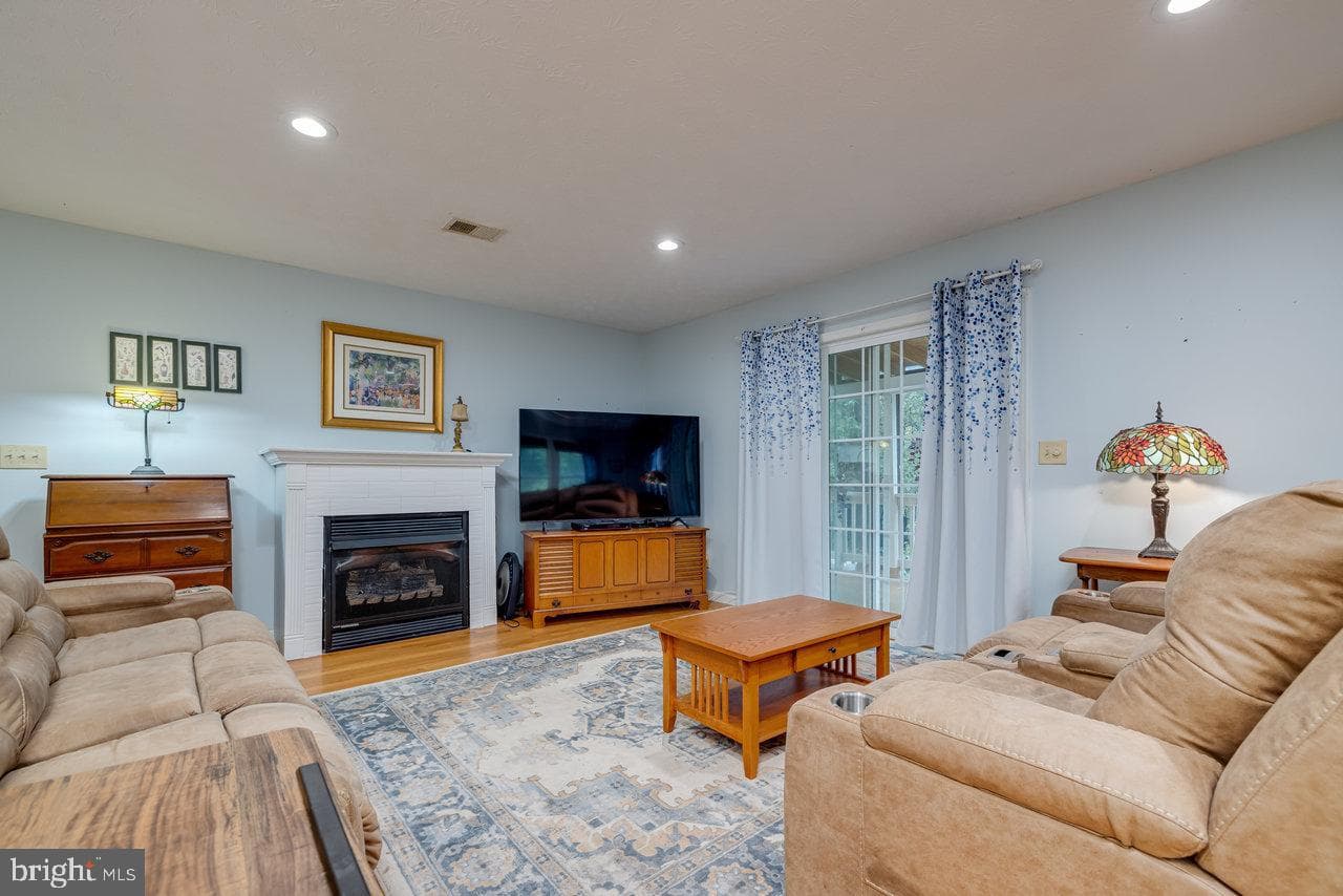 225 Fawn Drive photo 13