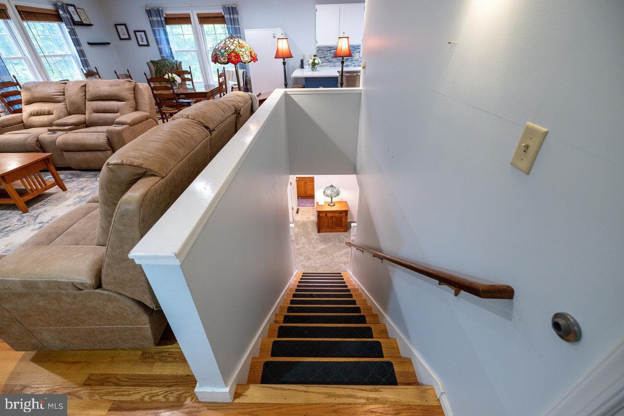 225 Fawn Drive photo 23