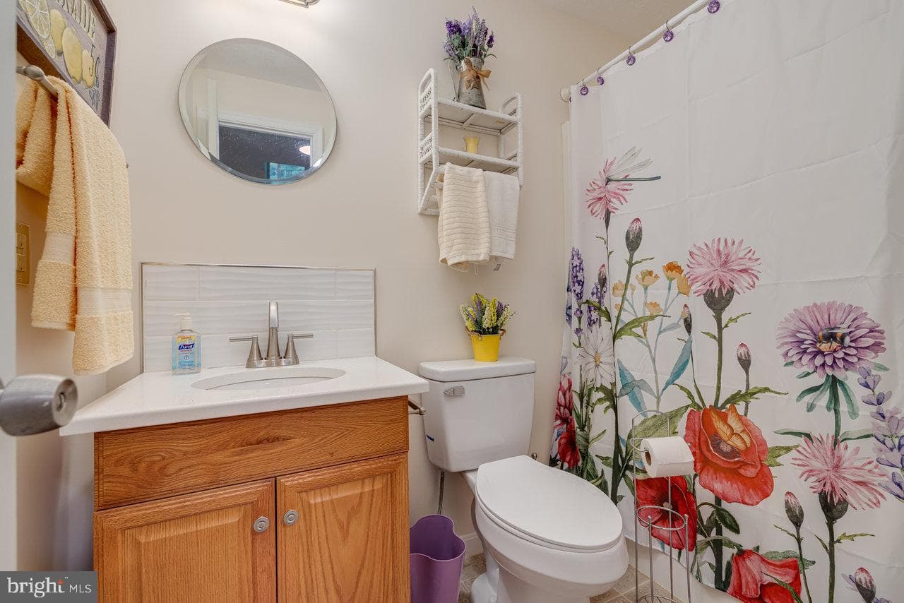 225 Fawn Drive photo 33