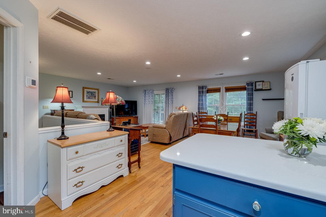 225 Fawn Drive photo 56