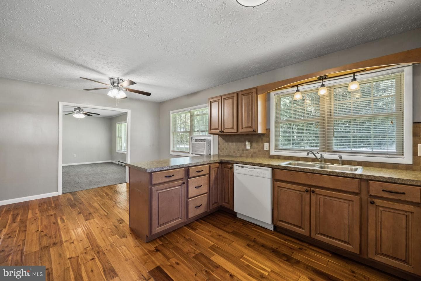 507 Stoneburner Road photo 11