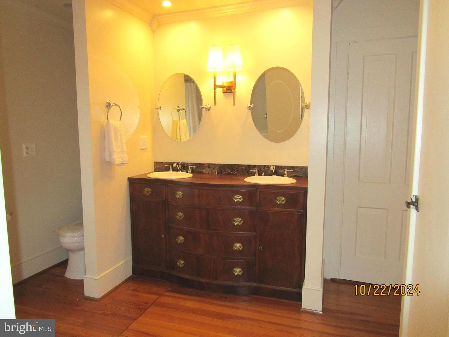 145 Holliday Street S photo 14