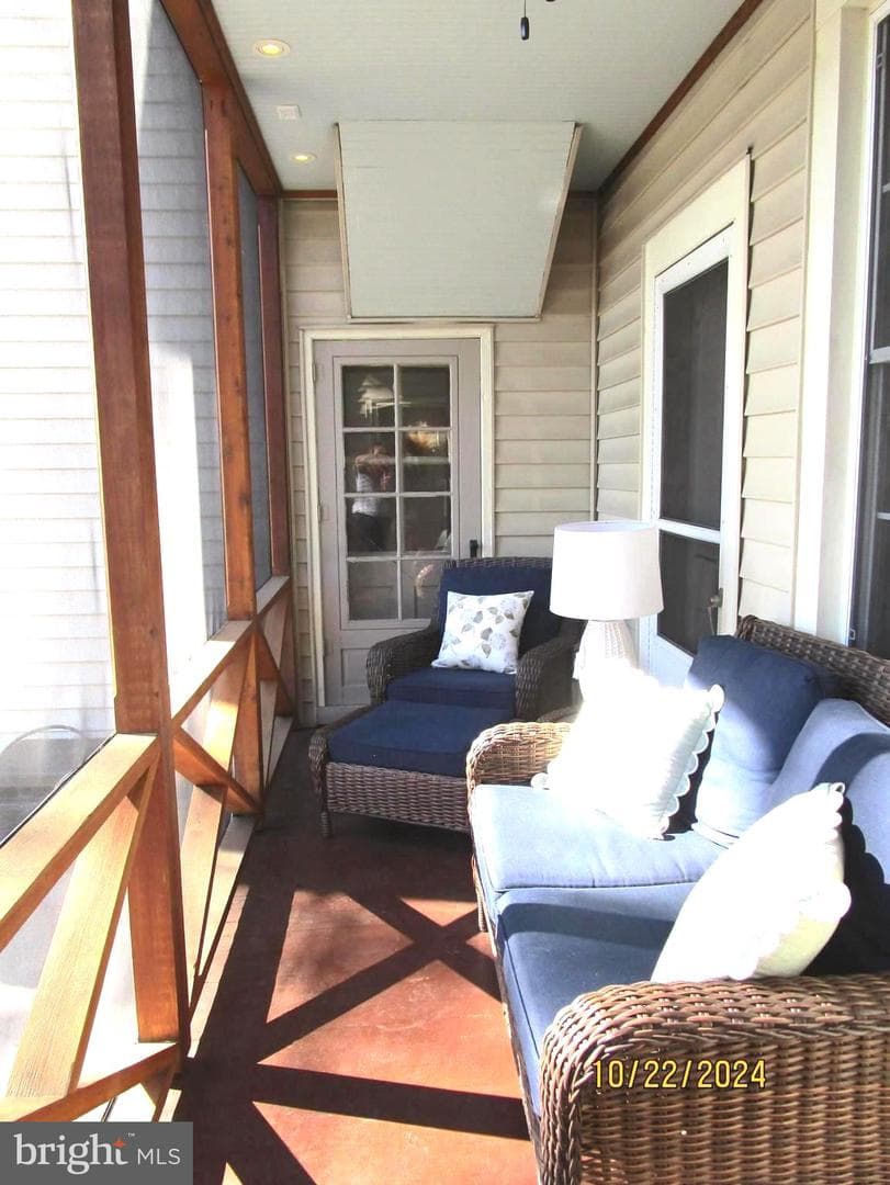 145 Holliday Street S photo 24
