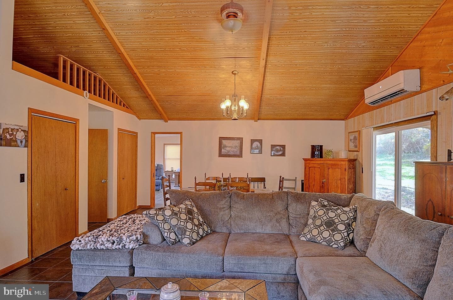 84 Blue Smoke Lane photo 10