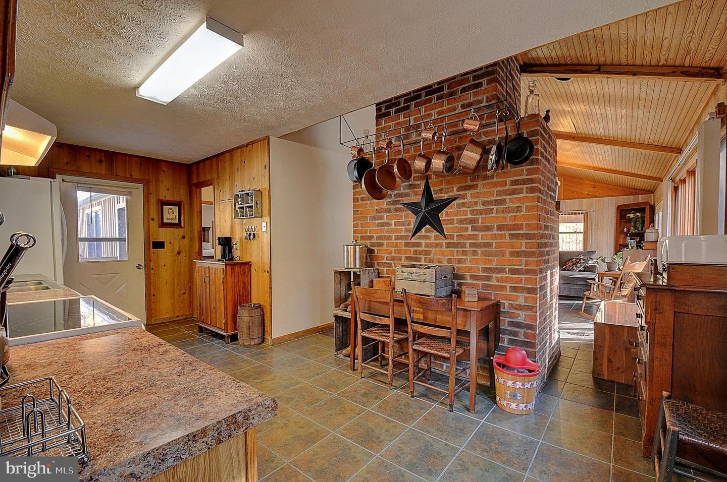 84 Blue Smoke Lane photo 23
