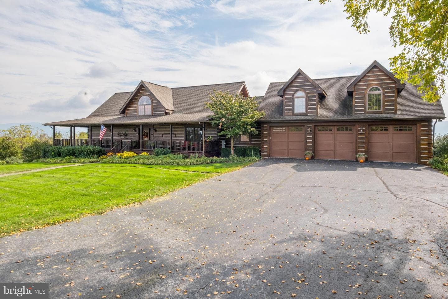 945 Neese Lane photo 4