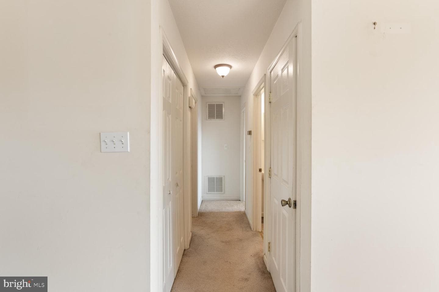 192 Mowry Lane photo 14