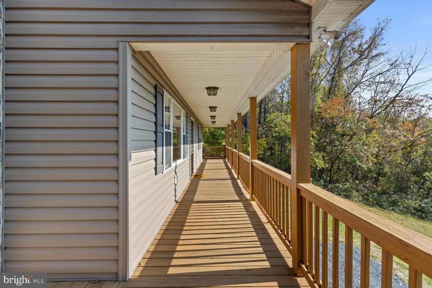 192 Mowry Lane photo 35