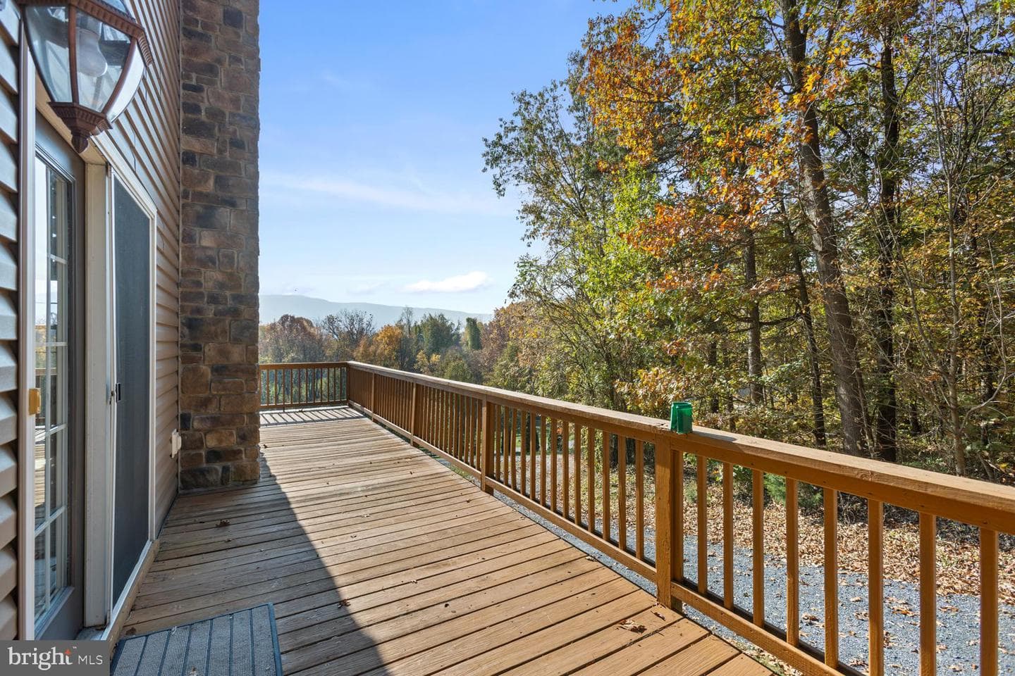 192 Mowry Lane photo 37