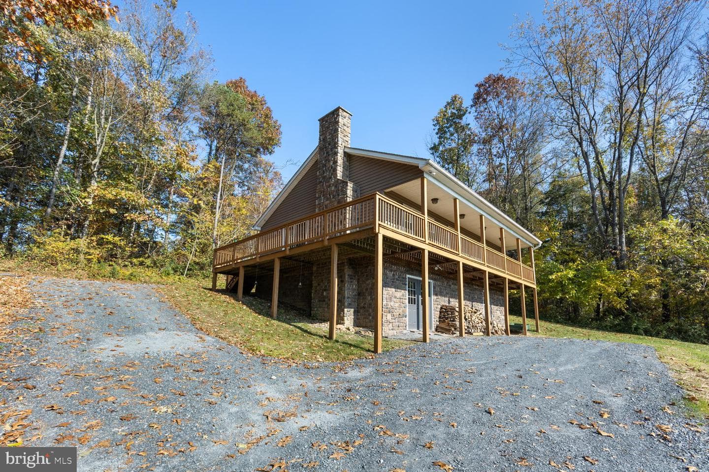 192 Mowry Lane photo 45
