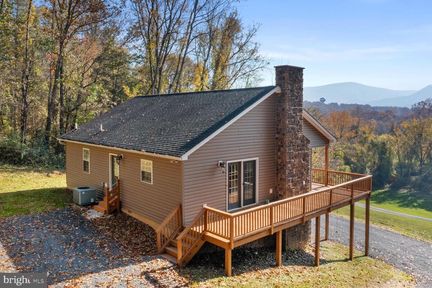 192 Mowry Lane photo 48