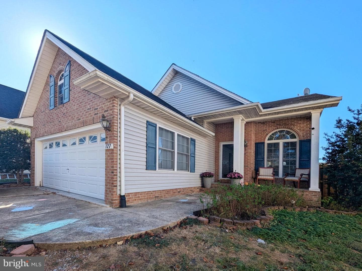 127 Potters Circle photo 33