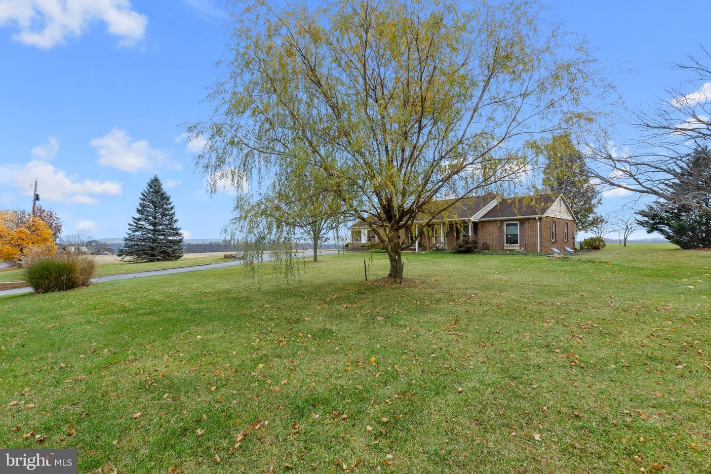 2694 Back Road photo 3
