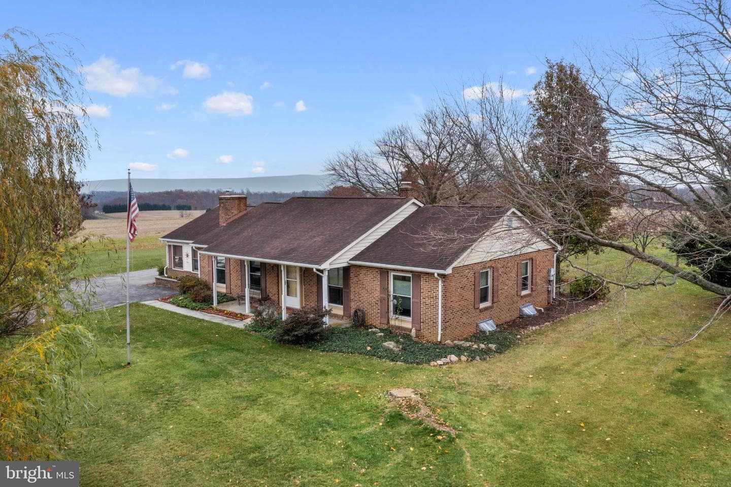 2694 Back Road photo 70