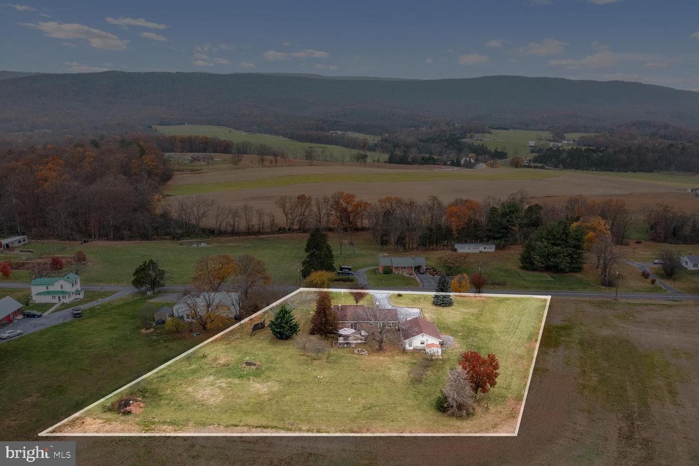 2694 Back Road photo 73