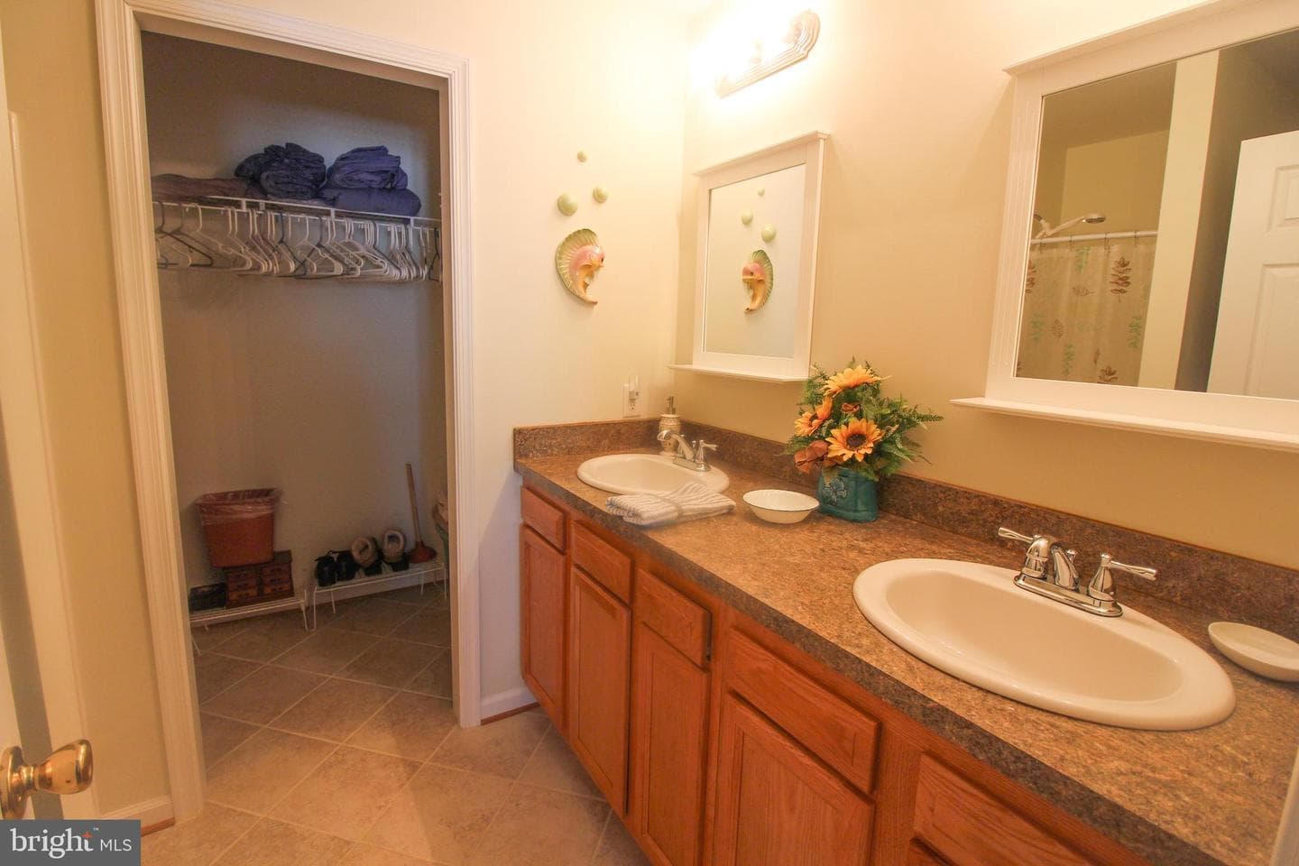 251 Frogtown Lane photo 8