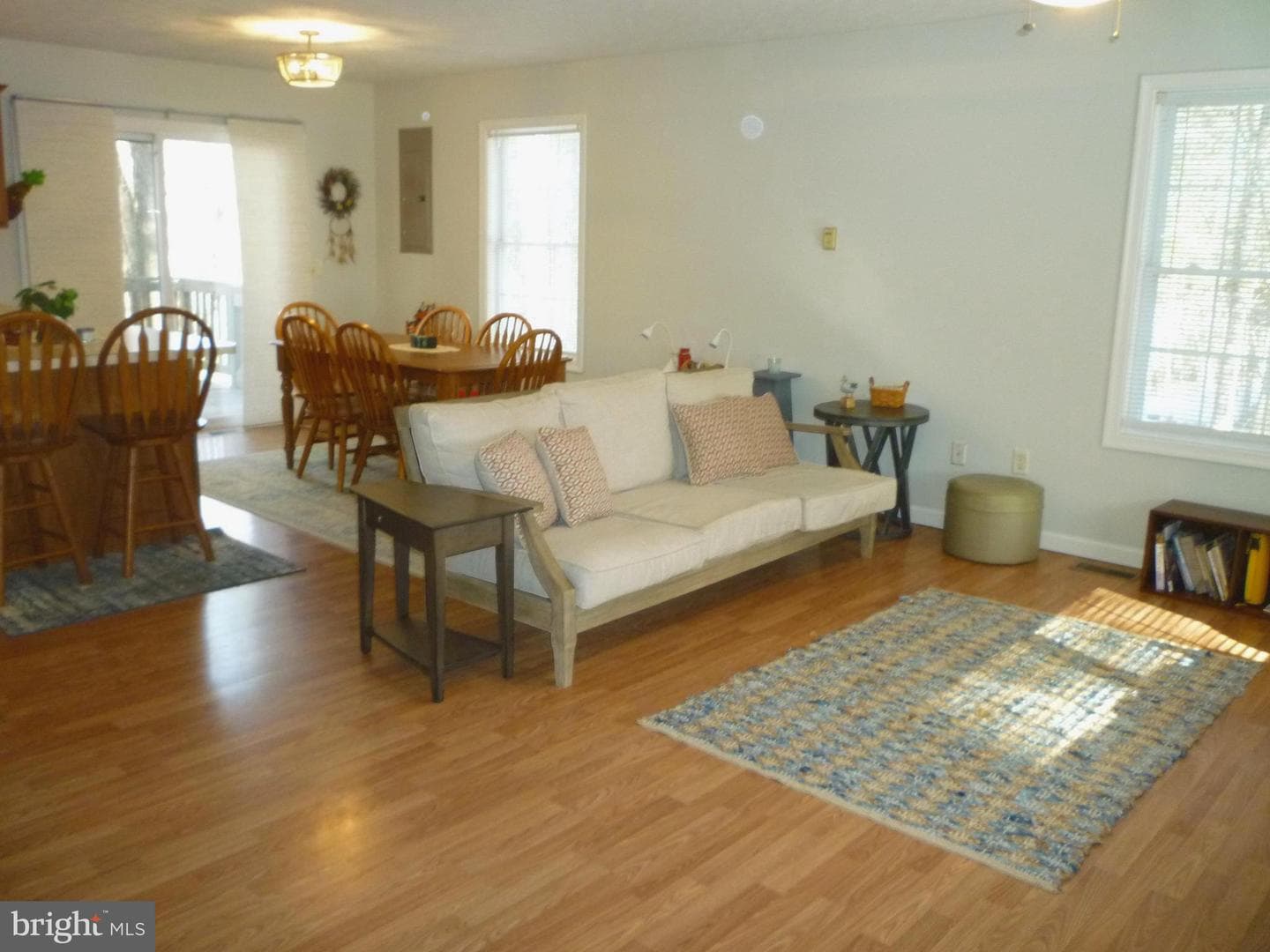 567 Basswood Lane photo 6