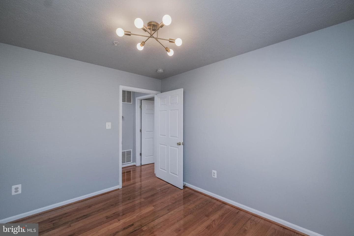 225 Brandy Court photo 14