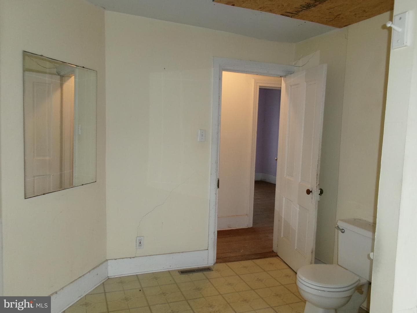 239 N Church Street photo 40