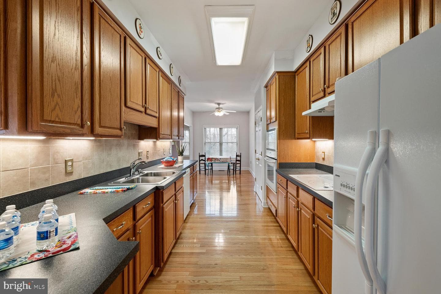 141 Donna Drive photo 27