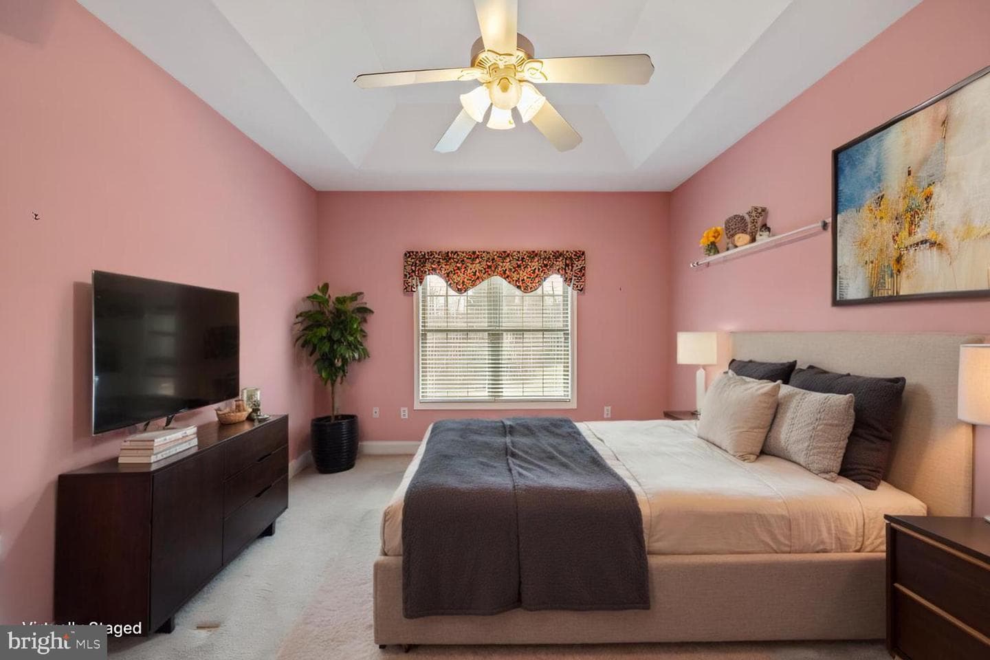141 Donna Drive photo 33