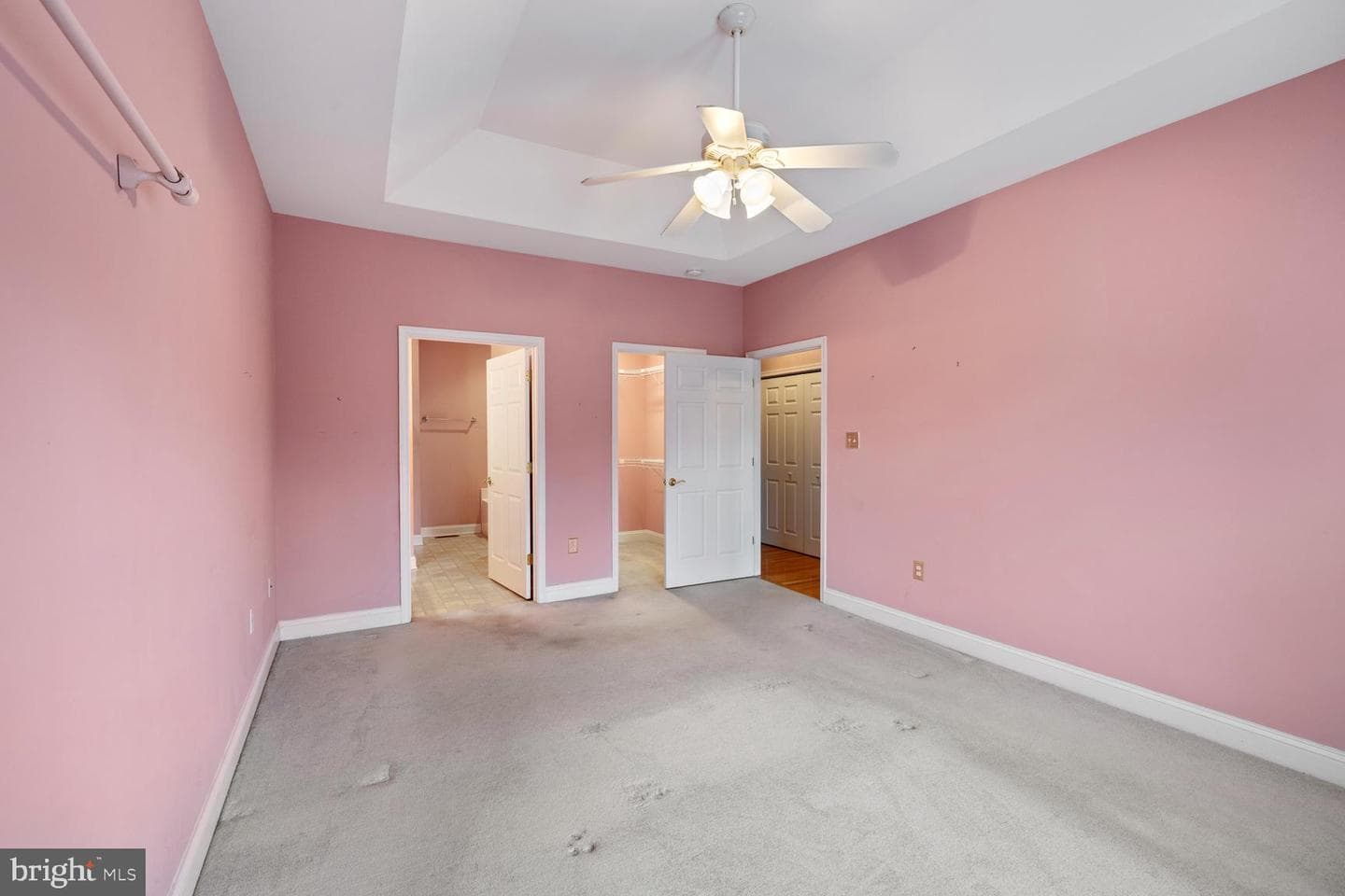 141 Donna Drive photo 36
