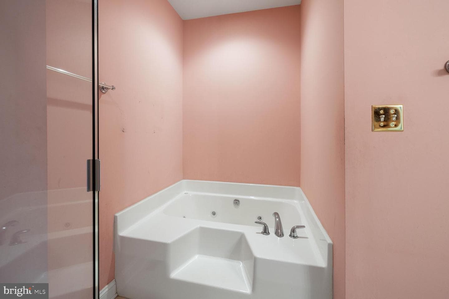 141 Donna Drive photo 42