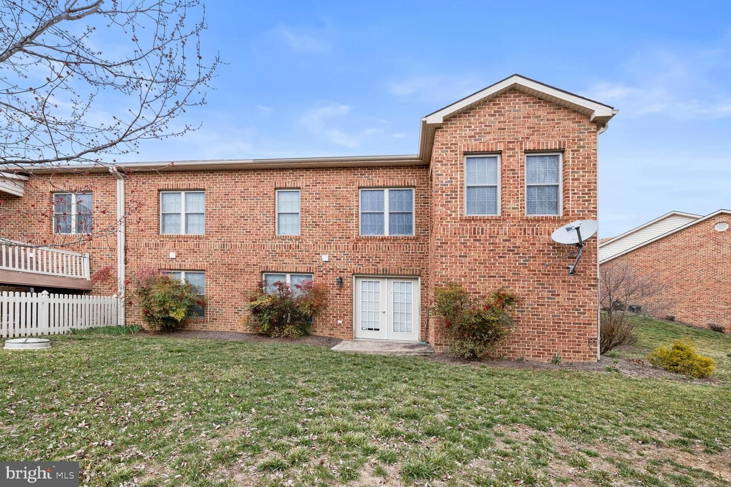 141 Donna Drive photo 9