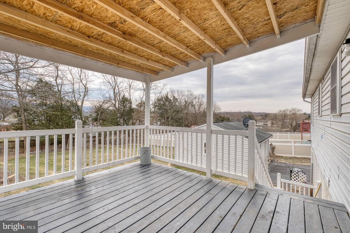 167 Wise Avenue photo 36
